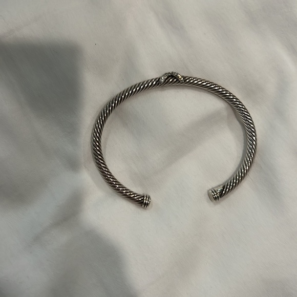 Authentic David Yurman sterling silver pave diamond X station bracelet, size Sm - Picture 3 of 6